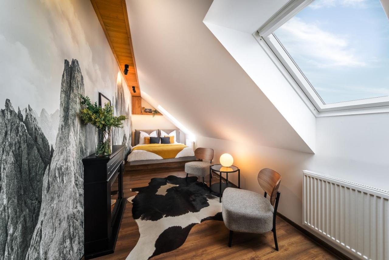 Cozy Mountain Attic Apartment In High Tatras Vel'ka Lomnica Esterno foto