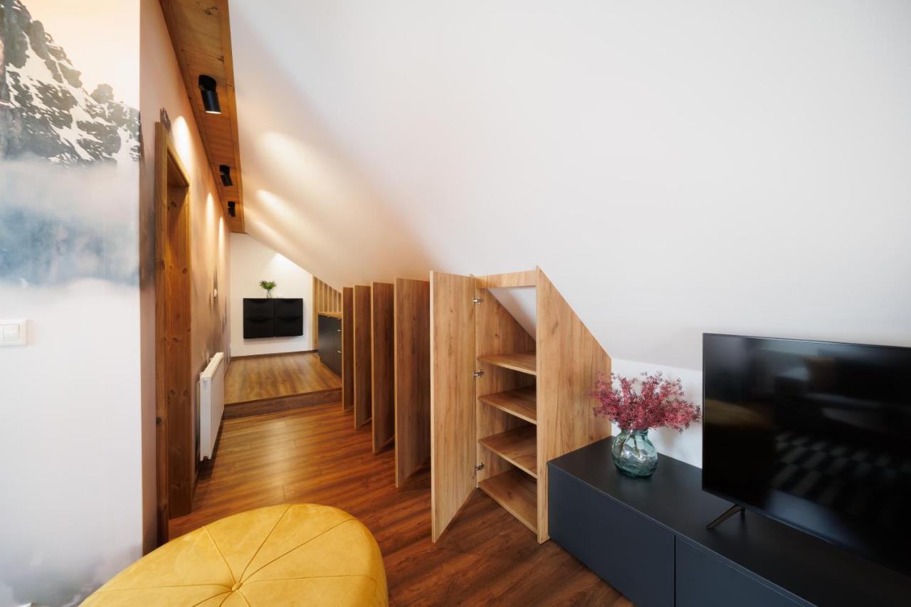 Cozy Mountain Attic Apartment In High Tatras Vel'ka Lomnica Esterno foto
